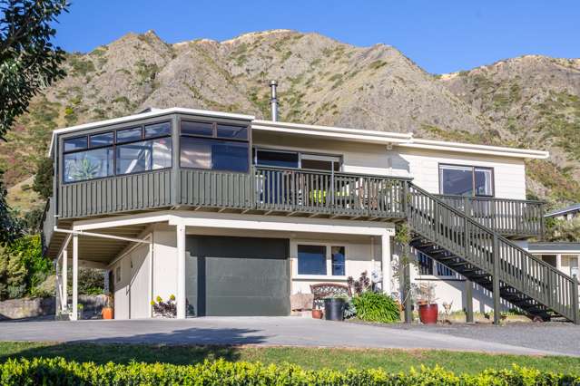 17 Seaview Avenue Cape Palliser_1