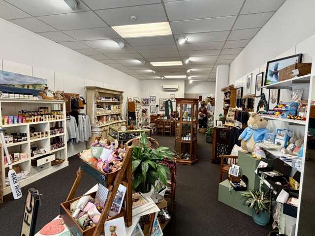 223-225 Emerson Street City Centre_2