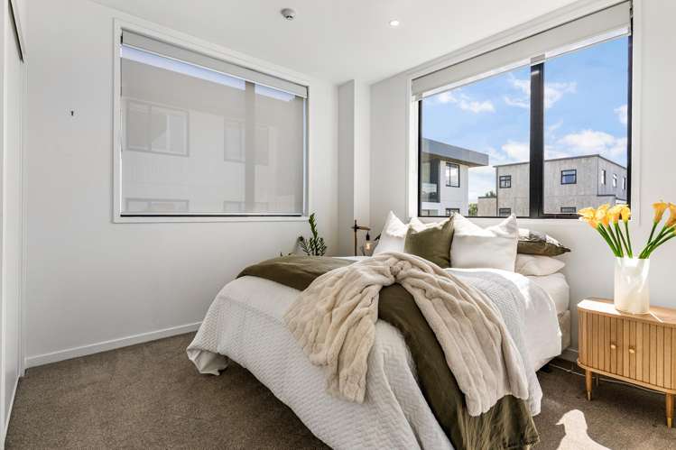 207/8A Lake Pupuke Drive Takapuna_24