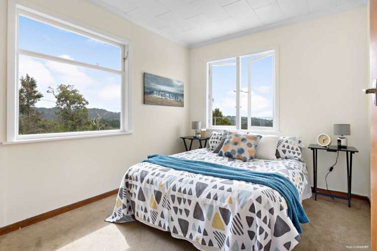 438 Huia Road Laingholm_9