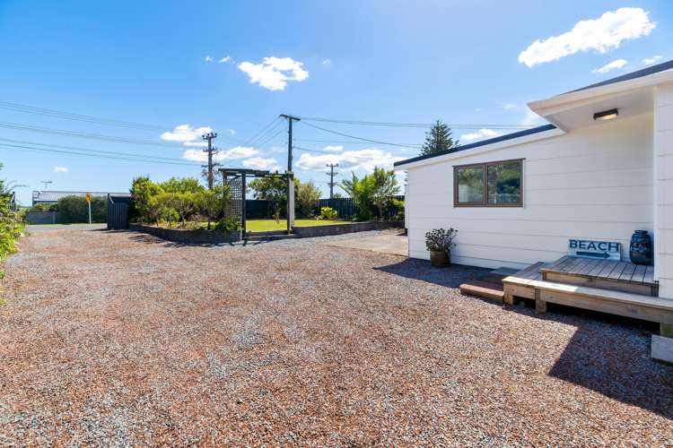 84 Vipond Road Stanmore Bay_32