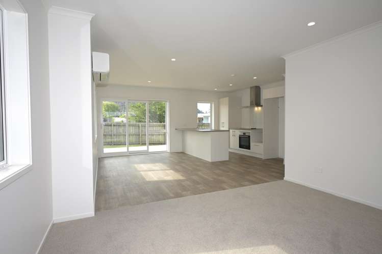 15A River Road Kawerau_3