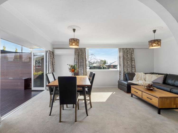 88 Farquhars Road Redwood_2