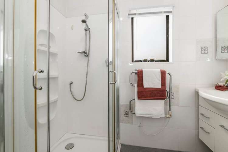 2/45 Elliston Crescent Stanmore Bay_15