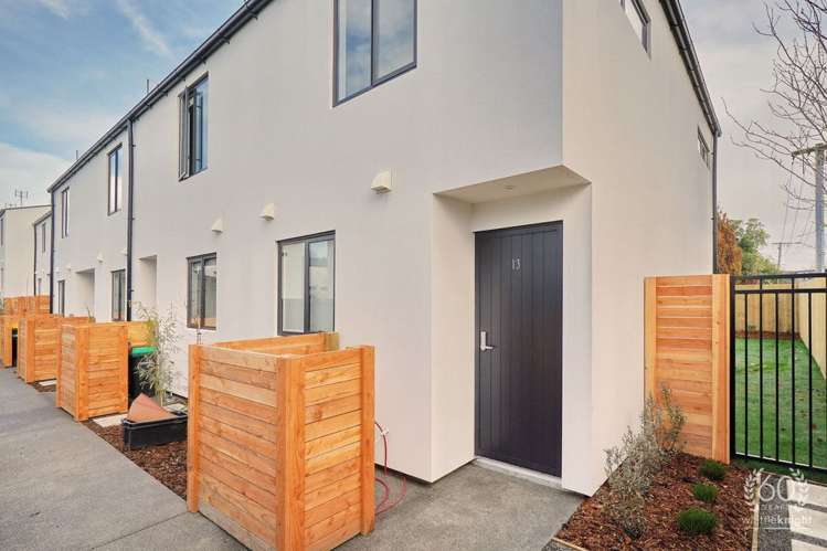 13/255 Kilmore Street_3