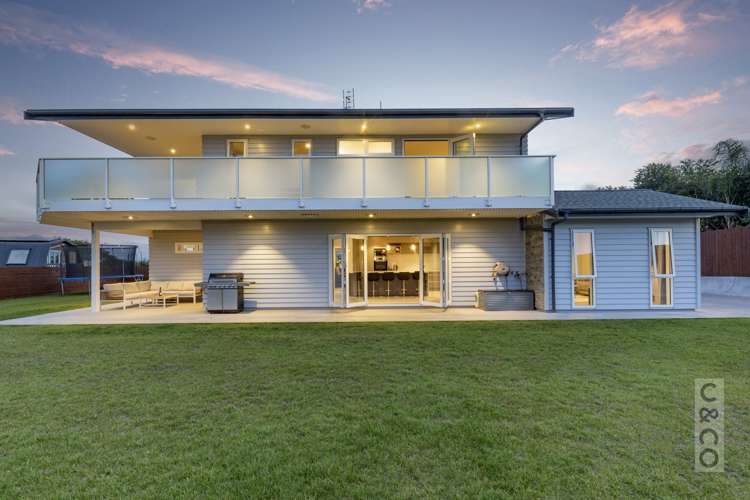 59 Queen Street Riverhead_16