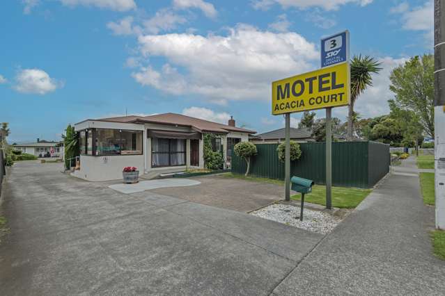 374 Tremaine Avenue Takaro_1