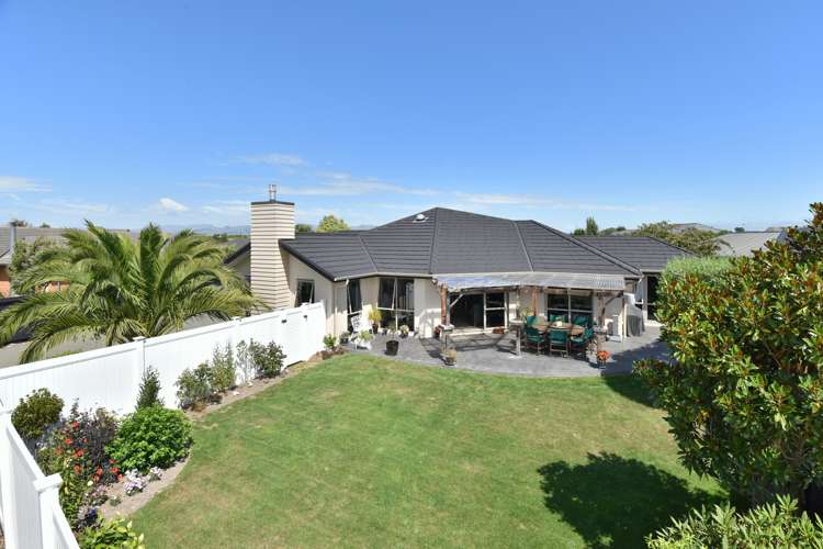 12 Saint Keverne Close Burwood_19