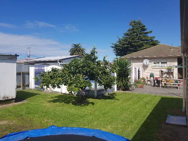 6 Venables Avenue Onekawa_1