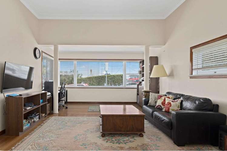 1/221 Onewa Road 10868_4