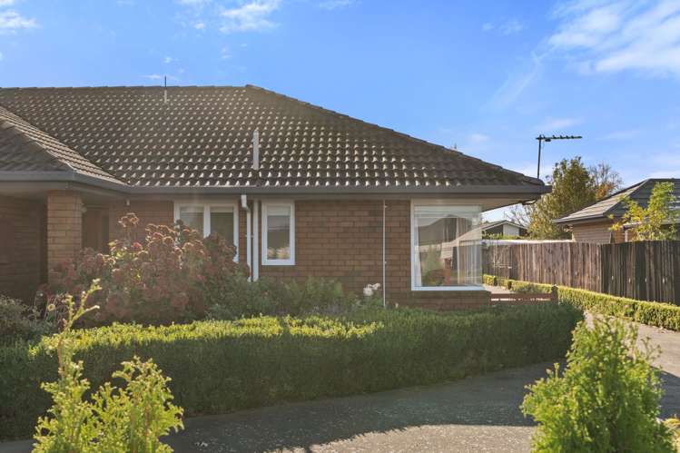 2/356 Yaldhurst Road Avonhead_17