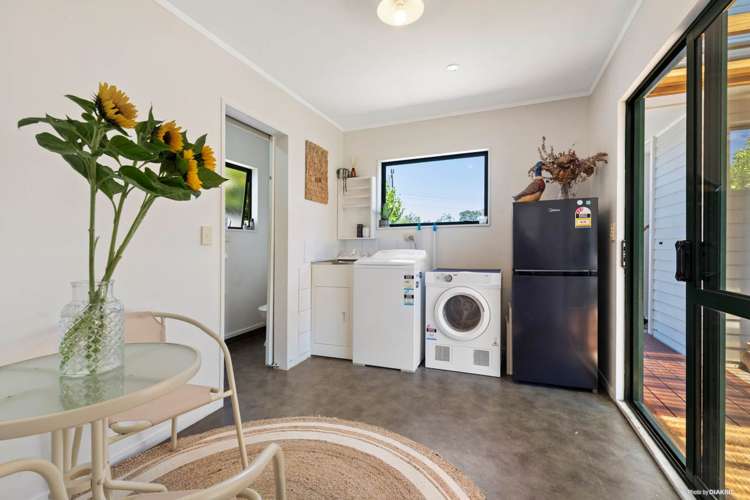 3 Quiet Street Te Atatu South_11