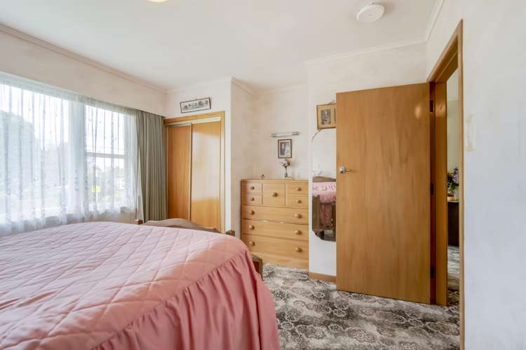 221 Tukapa Street Westown_11