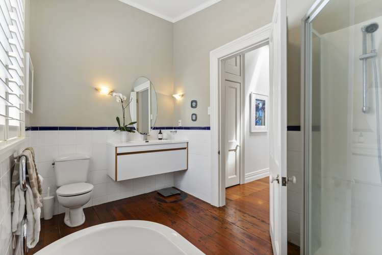 72 The Drive Epsom_20