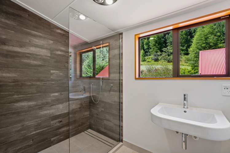 222 Moke Lake Road Ben Lomond_17