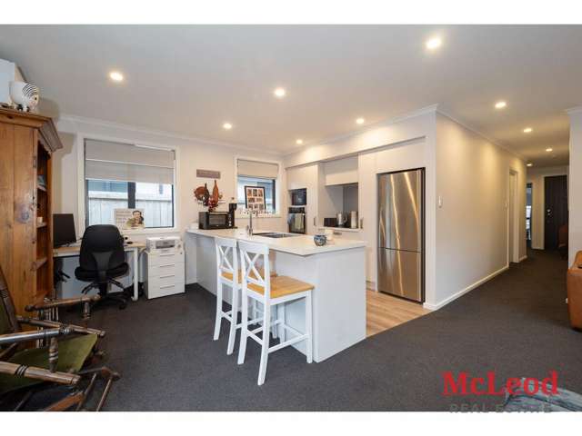 B/351 Burnett Street Ashburton_2