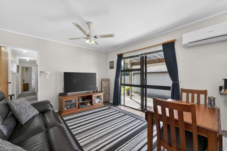 26 Coral Crescent Panmure_14