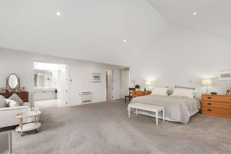 40 Clissold Street Merivale_13