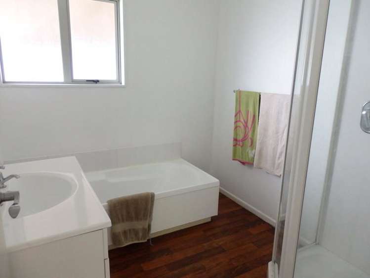 8 Endcliffe Road Kaiti_5