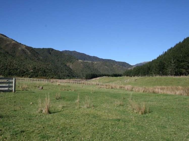 1268 Otaki Gorge Road Otaki_6