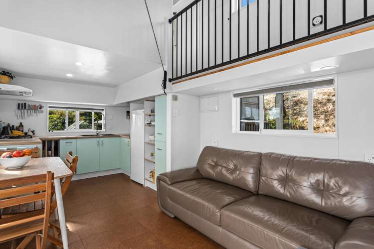 1377d Manawahe Road Manawahe_5