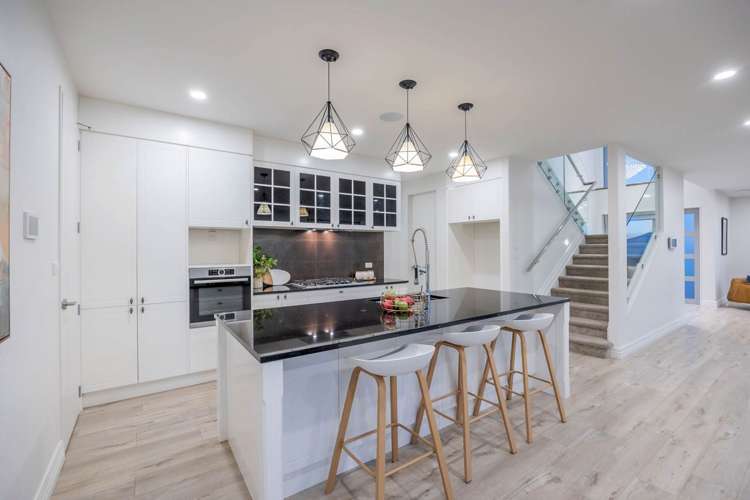 10 Ian Gordon Lane Orewa_7