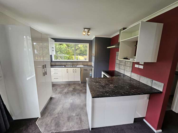 21 Arnott Heights Greymouth_15