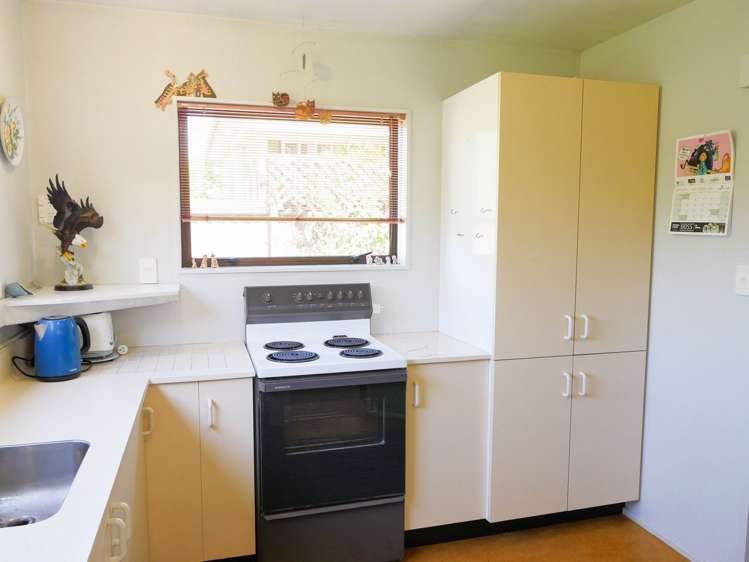 4 Church Street Amberley_14