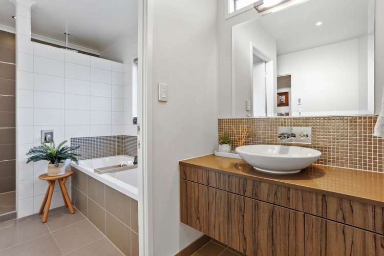 78 Bannings Way Hobsonville_23