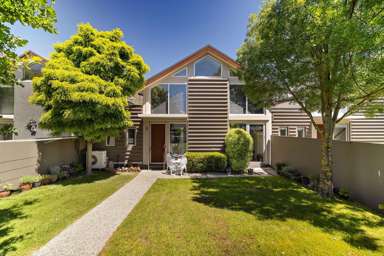 10/8 Humphrey Street_1