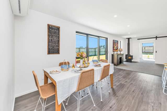 38 Graeme Foote Street Darfield_2