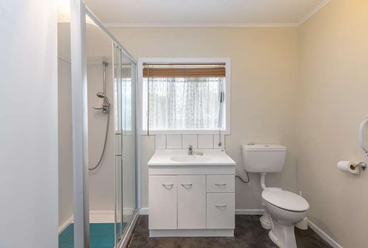 38 Wakefield Street Featherston_11