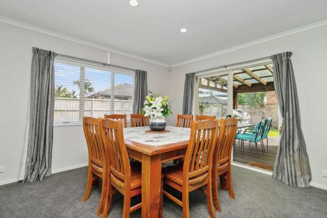 12 Fergy Crescent Wattle Downs_4