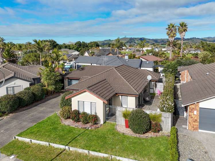 45 Beachwater Drive Papamoa_18