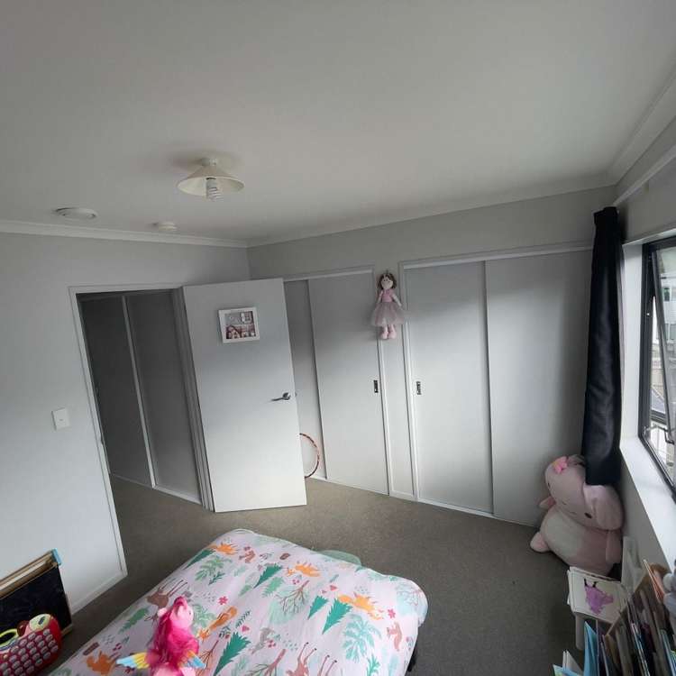 24 Whakawhiti Loop Avondale_21