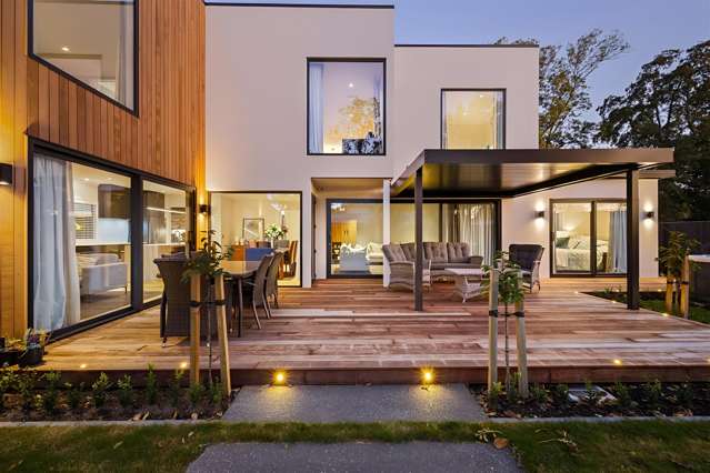 Final Week - Must Be Sold!