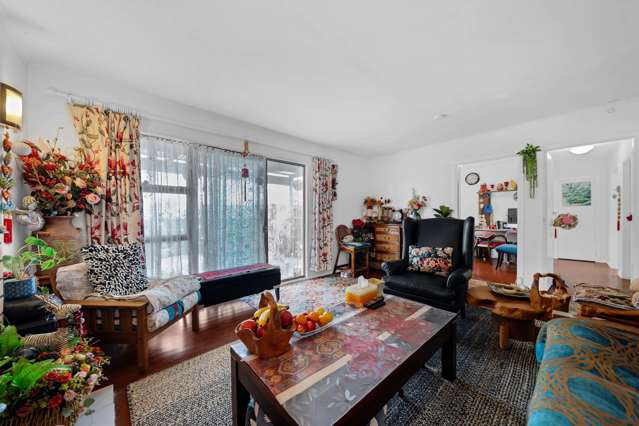 76 Pooks Road Ranui_4