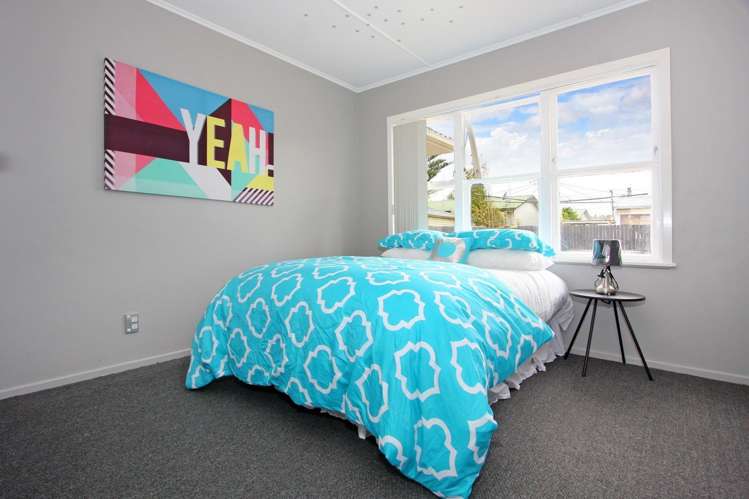 42 Valentine Street Papakura_9