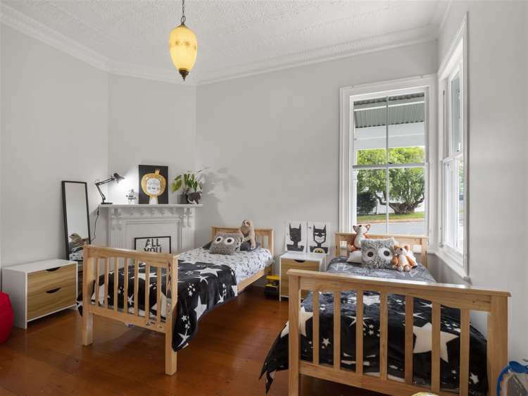 8 Shoal Bay Road Devonport_5