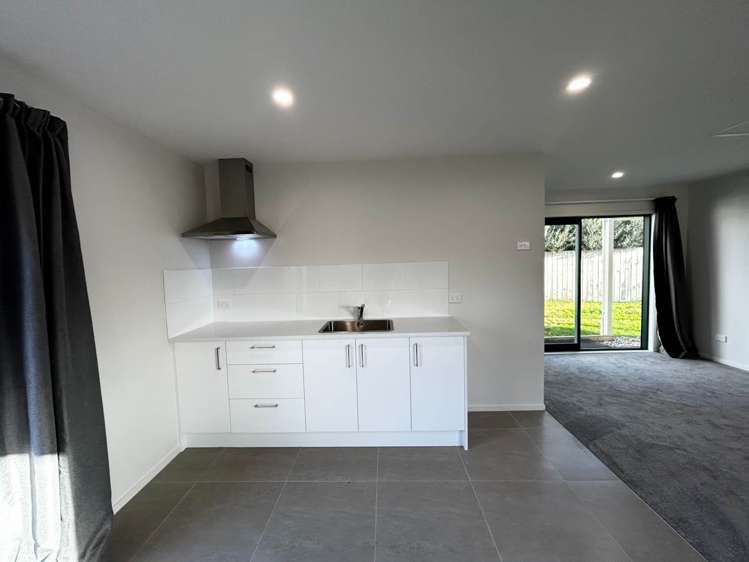 3 Benghazi Road Panmure_8