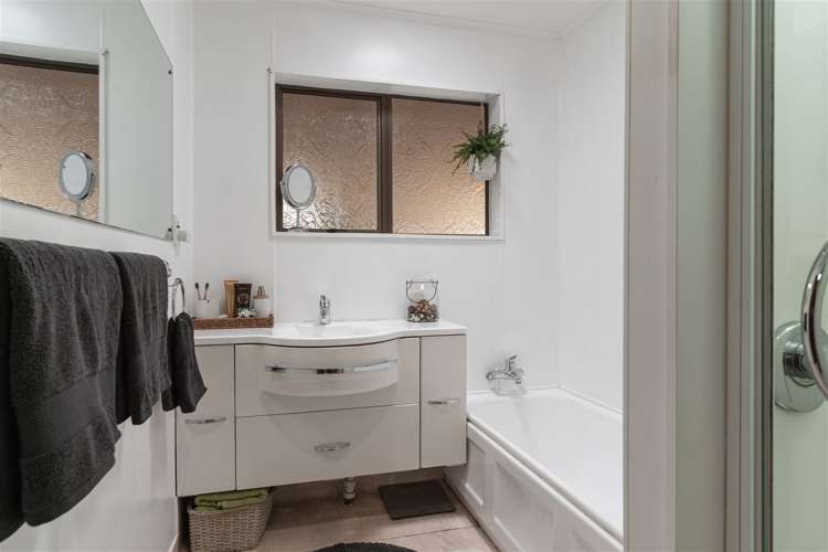 19 Mcmaster Street Greytown_10