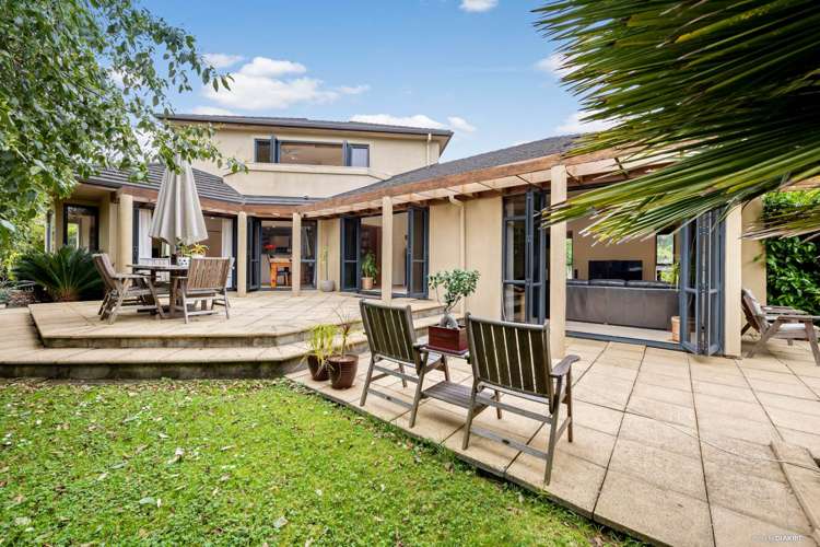 66 Manor Park Sunnyhills_13