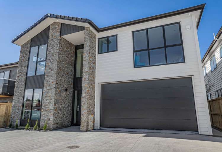 25 Knockanara Drive Flat Bush_35