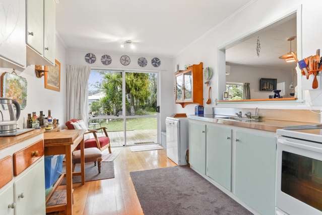 62 Hilling Street Titirangi_1