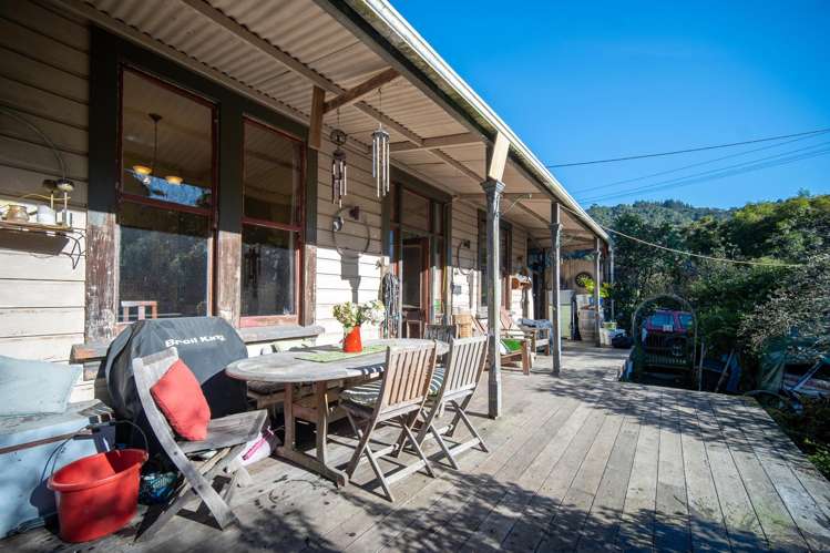 1 Brook Terrace The Brook_13