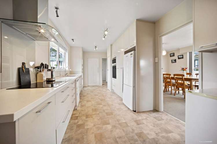 15 Allington Road Massey_5