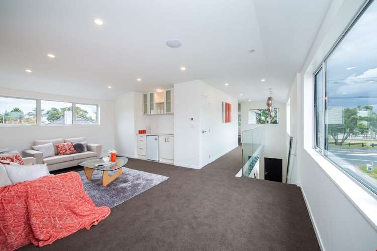 32 May Road Mount Roskill_13