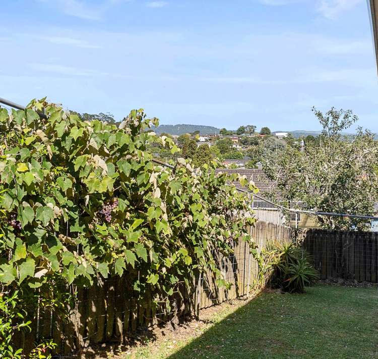 97a Rosier Road Glen Eden_11