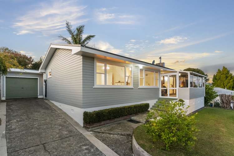 2/11 Park Road Glenfield_14