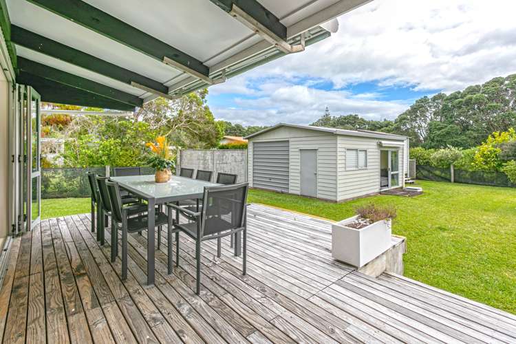 13 Wigmore Crescent Hahei_11